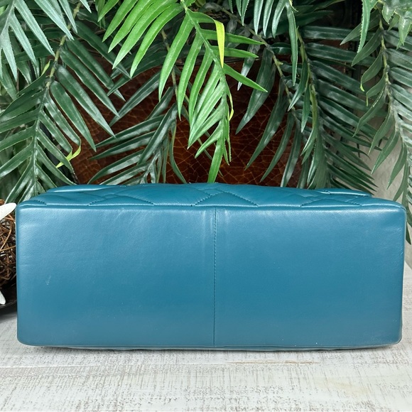 KURT GEIGER - NWOT Teal London Kensington Soft Quilted Leather Crossbody Bag - Picture 9 of 16